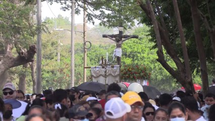 Nicaragua celebra Viernes Santo con aglomeraciones en los templos y en atrios