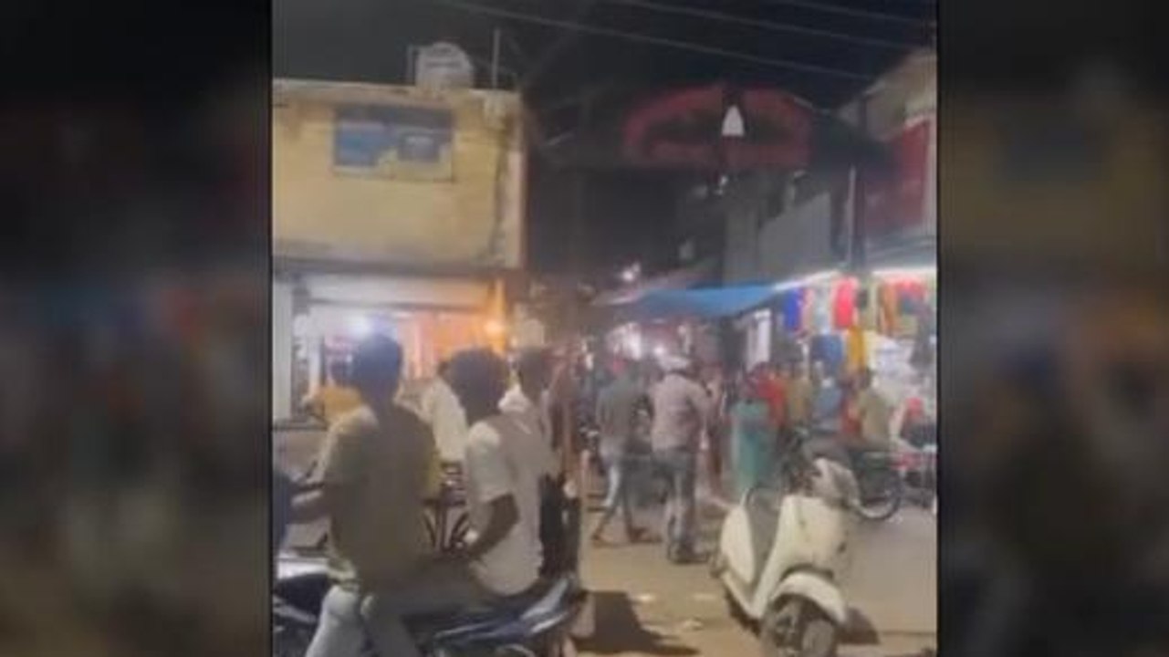 नर्मदापुरम: भरे बाजार में बेरहमी से की युवक की...