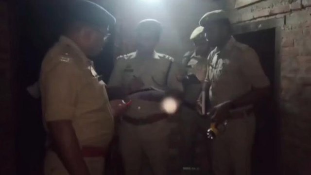 अमेठी: सिरफिरे ने की लड़की की गला रेतकर हत्या,खुद का भी रेता गला...हालत नाजुक