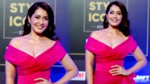 Acteress Rashi Khanna At The Pink Carpet Of Pinkvilla Style Awards