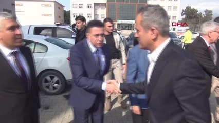 BAKAN ÖZER 25 BİN 883 ÖĞRENCİMİZ DİĞER İLLERDEN GERİ DÖNMEYE BAŞLADI