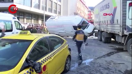 Bağcılar'da kamyon 6 aracı biçti