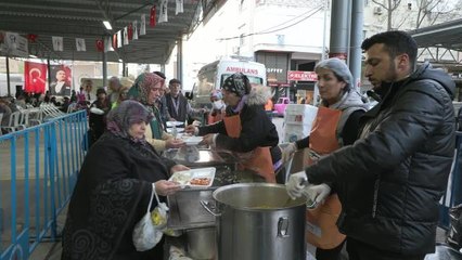 Muratpaşa Belediyesi'nin Mahalle İftarları Devam Ediyor