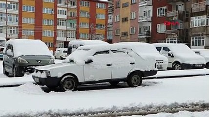 Nisan ayında kar sürprizi! O ilimiz yeni güne bembeyaz başladı