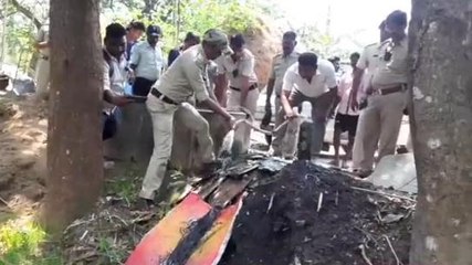 পশ্চিম মেদিনীপুর: বাড়ির ভিতর বিস্ফোরণে কেঁপে উঠল এলাকা, জখম বাবা ছেলে