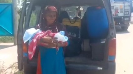 बुलंदशहर: यात्री प्रतिक्षालय में गर्भवती महिला ने बेटे को दिया जन्म, फरिश्ता बनी राहगीर महिलाएं