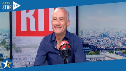 “Il m’a mis minable” : Gilles Bouleau revient sur ses interviews folles de Michel Sardou et Mel Gibs