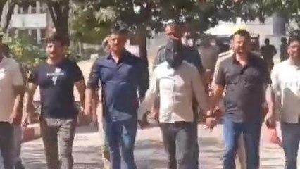 सिद्धार्थनगर: 50 हजार का इनामिया अभियुक्त फिरोज बंजारा चढ़ा पुलिस के हत्थे