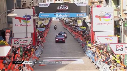 Derrière un Vingegaard royal, Izagirre chipe le podium à Gaudu : l'arrivée en vidéo