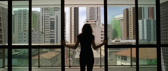 Les bruits de Recife Bande-annonce (EN)