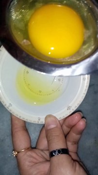 Oil free healthy poached eggs recipe