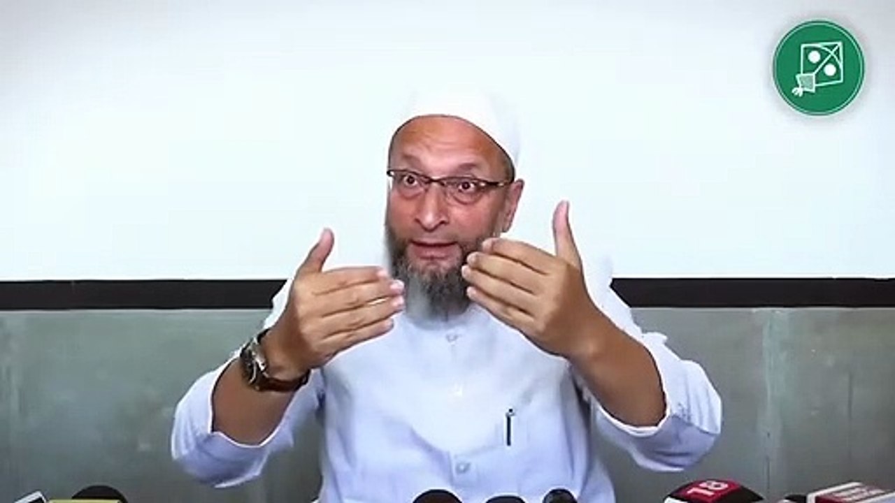 #Assaduddin Owaisi says that PM Modi erasing mogal history