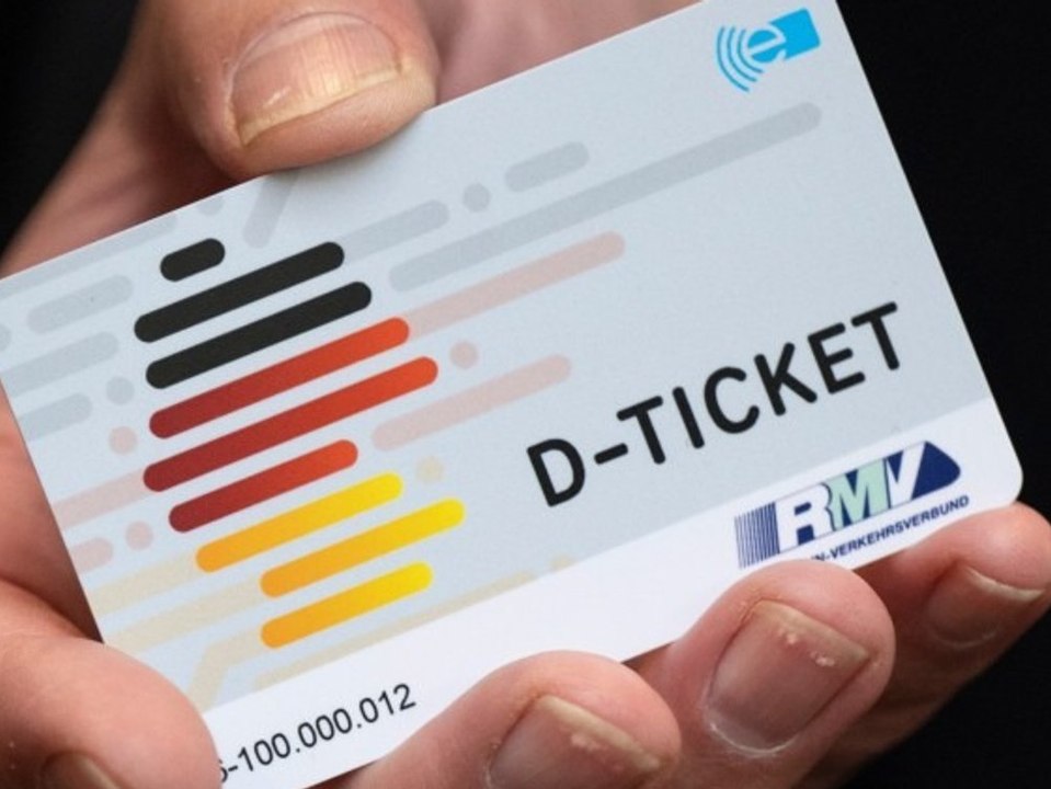 Vorverkauf gestartet: So erfolgreich ist das Deutschlandticket