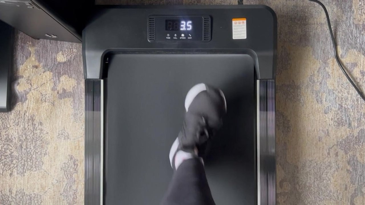 Walking Pad - Bei der Arbeit am Schreibtisch Sport machen - Ja, das geht, aber wie laut?