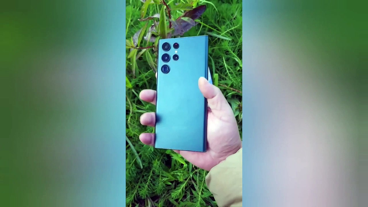 Samsung Phone _ Amazing Display