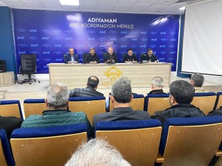 Bakan Soylu: "Vatandaşlarımız başlarını sıcak yuvaya koyana kadar onları yalnız bırakmayacağız"