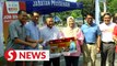 Selangor distributes 10,000 PLATS Rahmah free RM5 coupons at Ramadan bazaar