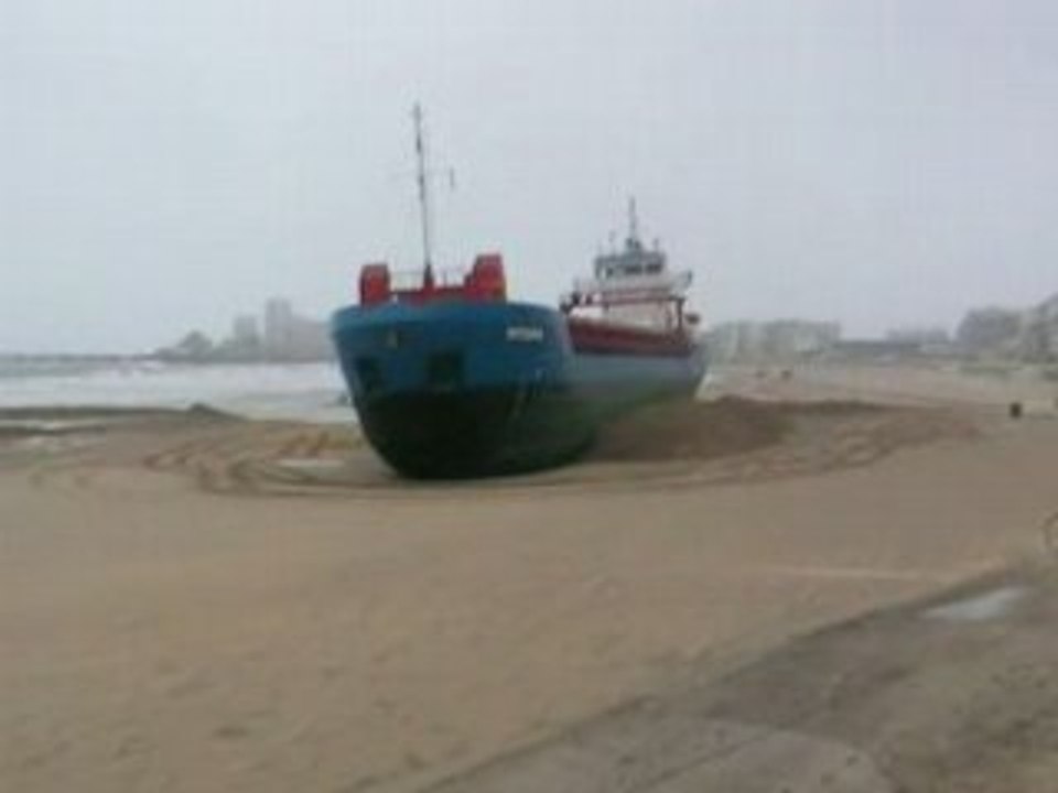 cargo échoué sables d'olonne artemis