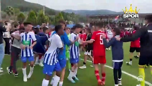 12 Yaş Altı İzmir Cup'ta şampiyon Bayern Münih