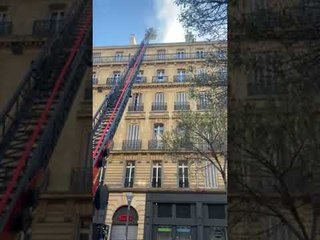 Marseille : incendie dans un immeuble de la rue de la République