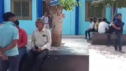 भिंड: युवक ने लगाई फांसी, परिजनों ने ऑफिस स्टाफ पर लगाएं आरोप