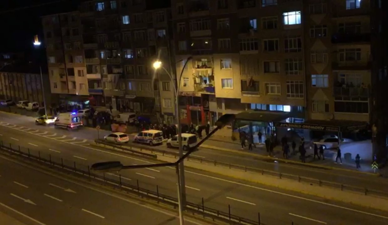 İki grup arasında çıkan kavgada 4 kişi yaralandı