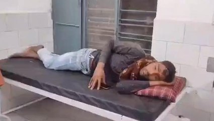 रामपुर:दो पक्षों के बीच हो रहे विवाद में बीच-बचाव कराना युवक को पड़ा भारी