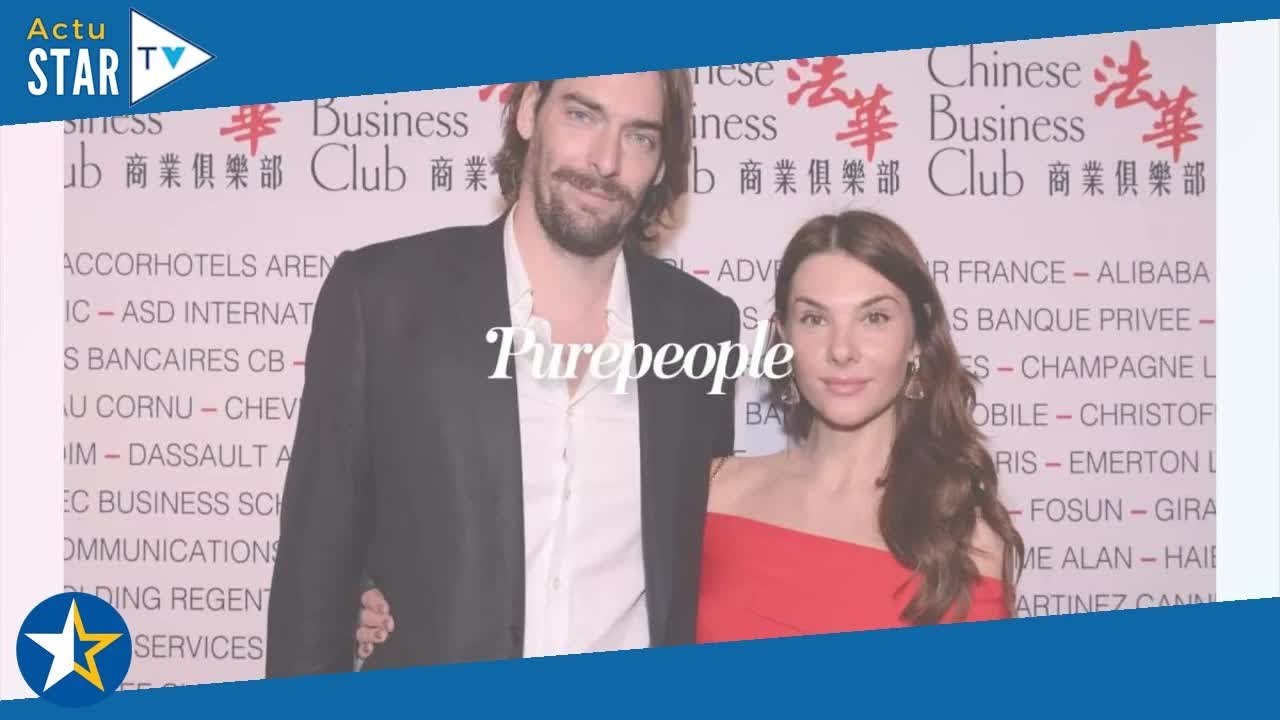 "Pardon pour le bad" : La compagne de Camille Lacourt sous le choc à Marseille, après l'effondrement