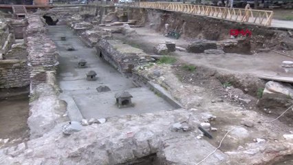 İSTANBUL'DA BİN 500 YILLIK YERALTI DEHLİZİ BULUNDU