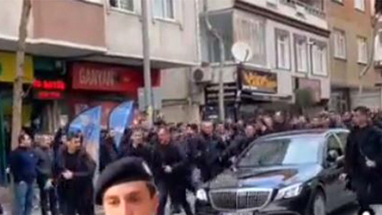 Erdoğan'ın peşinden koşan korumalar böyle görüntülendi