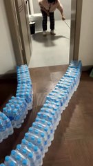 Faire sortir une souris de chez soi en toute sécurité avec des bouteilles