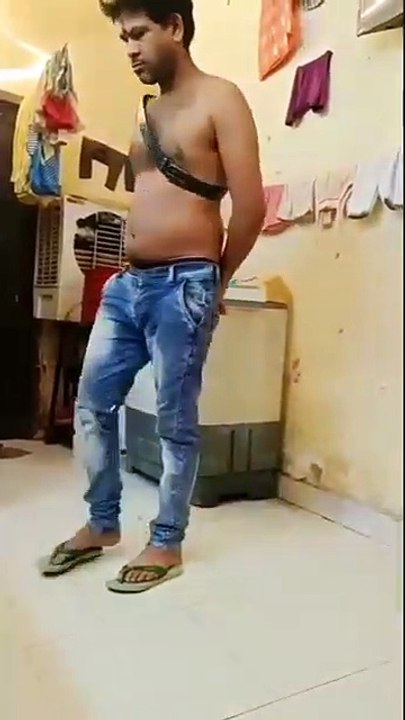 Kitne Aadmi the