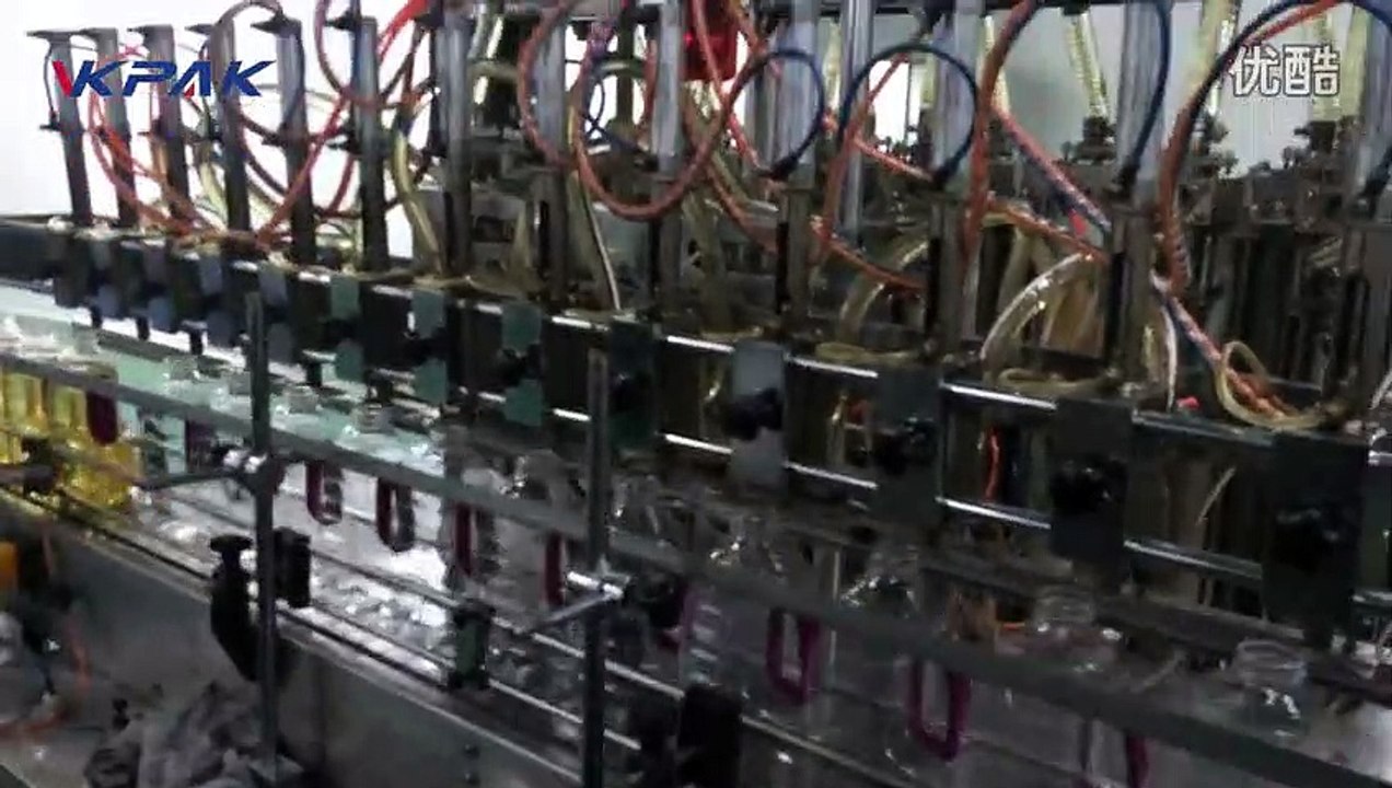 Machine de remplissage automatique d'huile de cuisson à piston servo