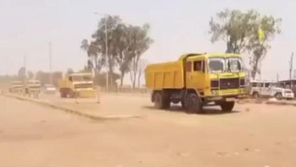 পশ্চিম মেদিনীপুর: ৬ দিন পর জাতীয় সড়কে উড়ল চাকার ধুলো, নিভছে না আন্দোলনের আগুন