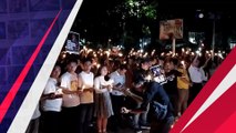 Ucap Syukur Indonesia Bebas dari Sanksi FIFA, Ratusan Suporter  Gelar Aksi 1.000 Lilin