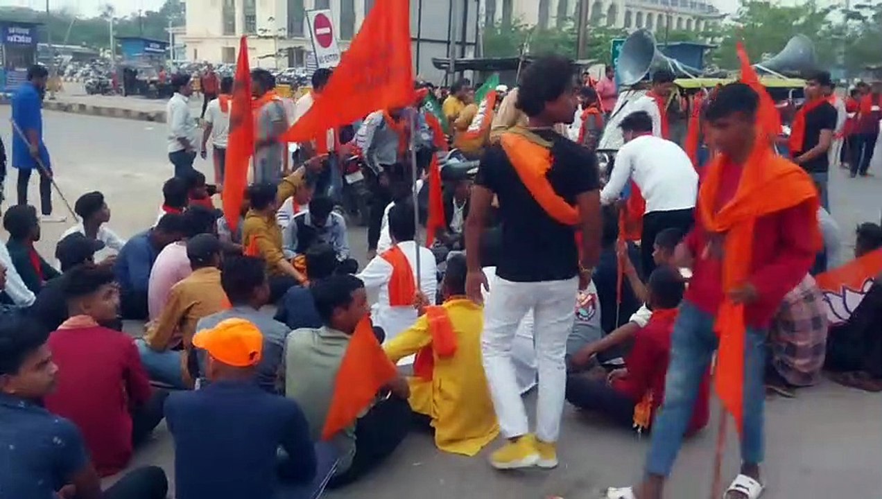 विहिप के बंद में बाजार और बस स्टैंडों पर रहा सन्नाटा