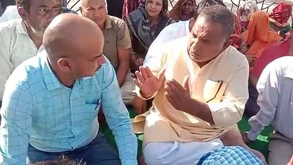 Video herunterladen: शहरी पीएचसी पर वार्ड वार्डवासियों ने लगाया ताला, आश्वासन पर माने