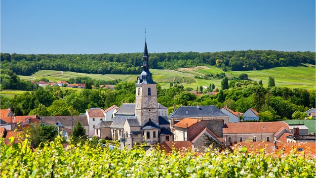 Tourisme : voici les 10 villages français les plus recherchés sur le web