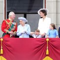 Queen Elizabeth planned “military-style exercise” to stand on Buckingham Palace’s balcony during her Platinum Jubilee