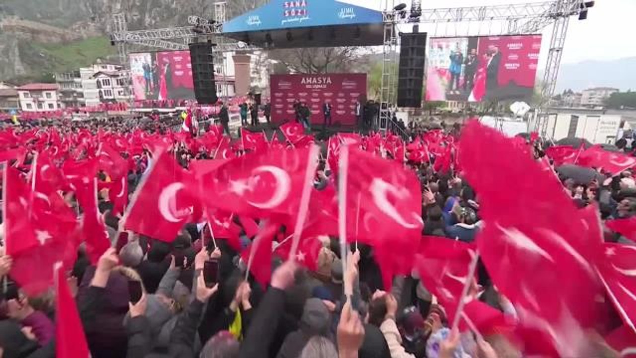 Ekrem İmamoğlu: "Bu Dönem Başka Bir Dönem, Bu Seçim Başka Bir Seçim. Amasız Fakatsız; Onun Sapı, Bunun Çöpü Demeden Bu Süreçte Bölünmeyeceğiz.