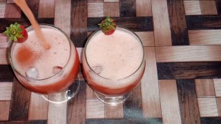Strawberry Juice by i like food  Ramzan Special Recipe