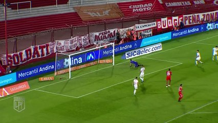 River Plate Dominates Huracán with 3-0 Victory ⚽️