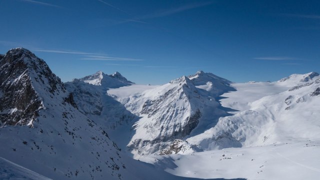 Al menos seis esquiadores fallecen en medio de una avalancha en los Alpes franceses