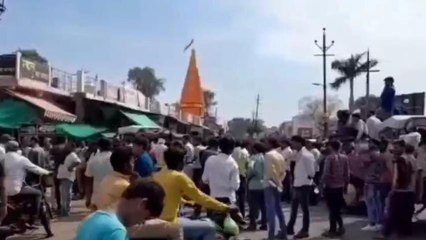 टीकमगढ़: कृषि उपज मंडी में किसानों ने जमकर किया हंगामा,जाने माजरा