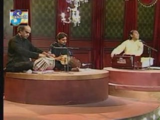 Baghoon Mein Paray Jhulay