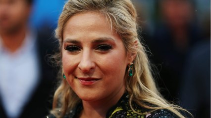 VOICI : « Envie de vomir " : Marilou Berry écoeurée par la vidéo polémique du Dalaï Lama avec un enfant (2)