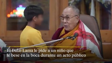 El Dalái Lama le pide a un niño que le de un beso en la boca