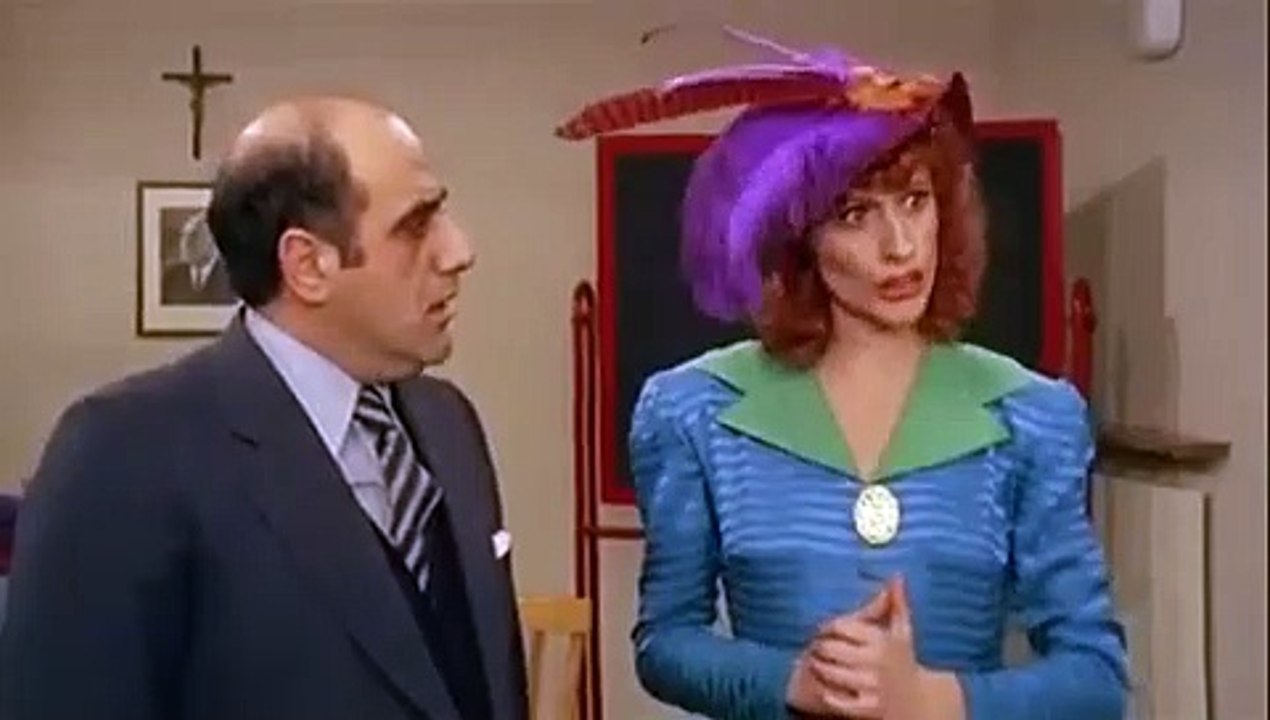 Alvaro Vitali Pierino Il tema su Garibaldi - Film Pierino colpisce ancora - scene migliori divertenti