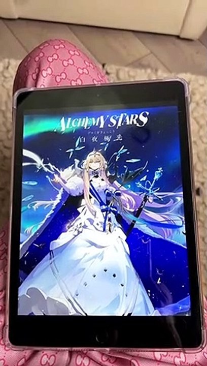 We cosplay Bethlehem from Alchemy Stars! Check the game