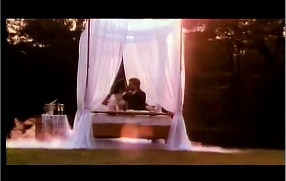 Brouilles et Embrouilles Bande-annonce (EN)